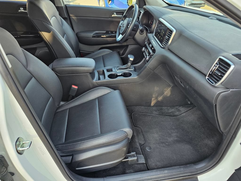 Used 2022 Kia Sportage EX AWD/4WD image 14