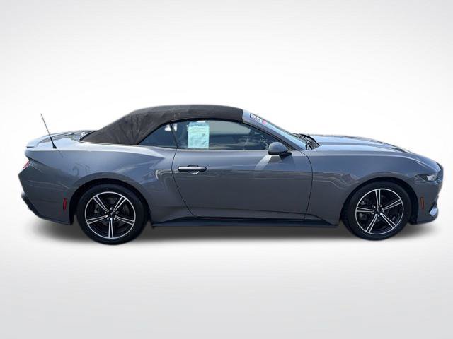 Used 2024 Ford Mustang Premium RWD image 8