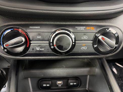 Certified 2023 Kia Soul LX w/ Option Group 015 FWD image 20