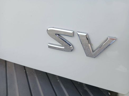 Used 2018 Nissan Frontier SV RWD image 12