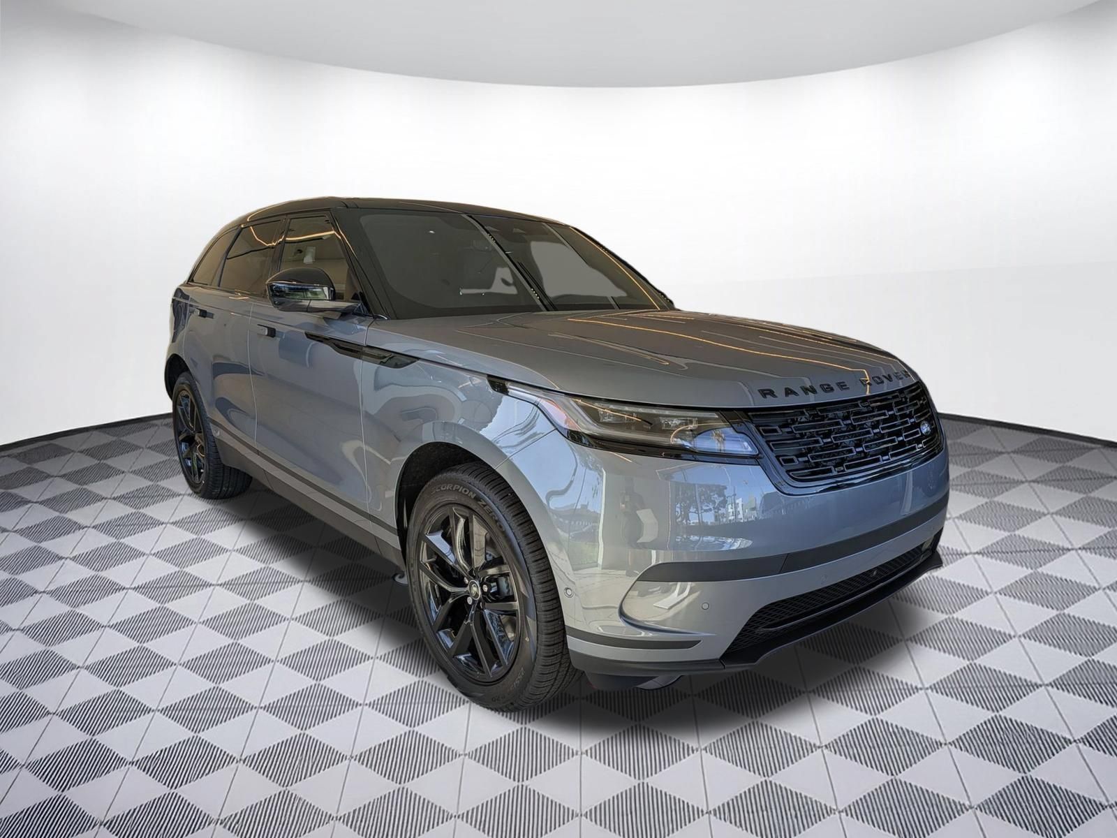 New 2026 Land Rover Range Rover Velar S AWD/4WD image 3