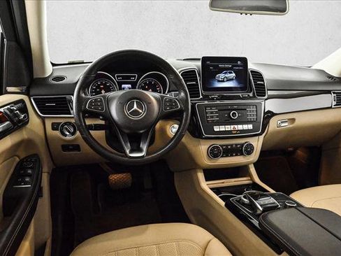 Used 2018 Mercedes-Benz GLE 350 4MATIC image 20