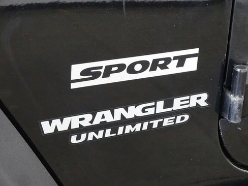 Used 2016 Jeep Wrangler Unlimited Sport image 34