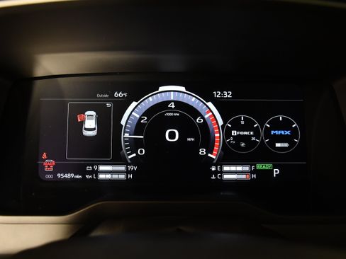 Used 2023 Toyota Sequoia TRD Pro AWD/4WD image 21