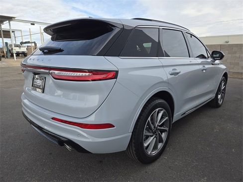 New 2026 Lincoln Corsair Grand Touring image 4