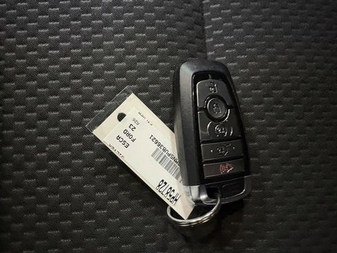 Used 2023 Ford Escape ST-Line w/ Tech Pack #1 image 25