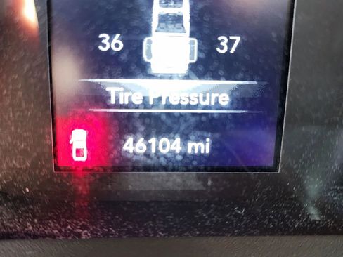 Used 2025 Jeep Gladiator Sport image 23