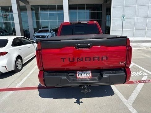 Used 2022 Toyota Tundra SR5 RWD image 7