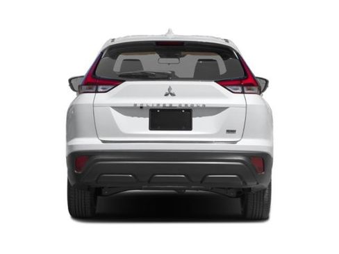 Used 2022 Mitsubishi Eclipse Cross LE image 5
