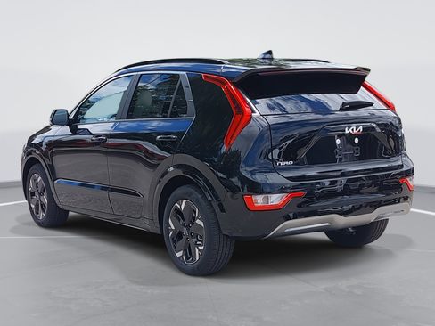 New 2024 Kia Niro Wind w/ Wind Preserve Package image 7
