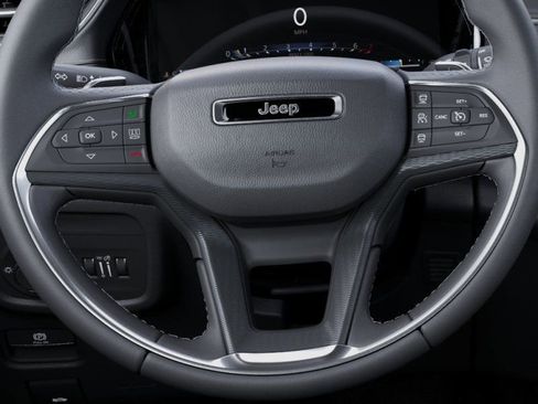 New 2025 Jeep Grand Cherokee Laredo image 19