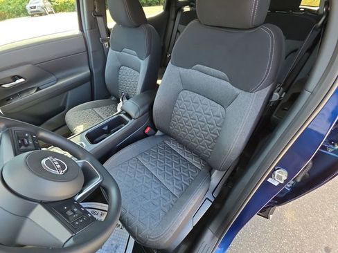 New 2026 Nissan Kicks SV w/ SV Premium Package AWD/4WD image 11