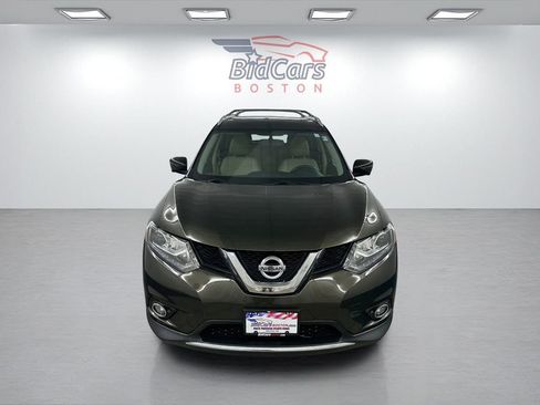Used 2016 Nissan Rogue SL w/ SL Premium Package image 2