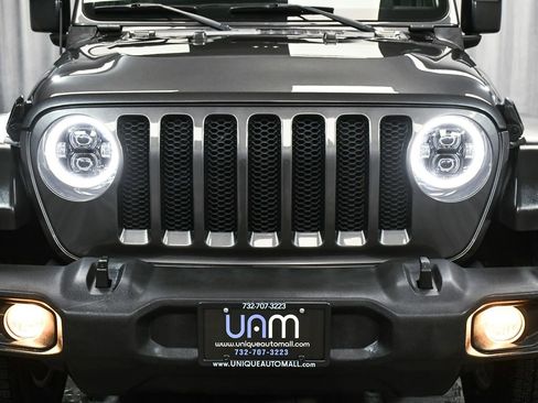 Used 2019 Jeep Wrangler Unlimited Sport S AWD/4WD image 57