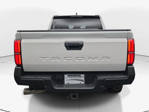 Used 2024 Toyota Tacoma SR image 6