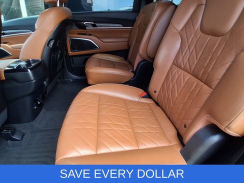 Used 2024 Kia Telluride SX Prestige X-Pro AWD/4WD image 15