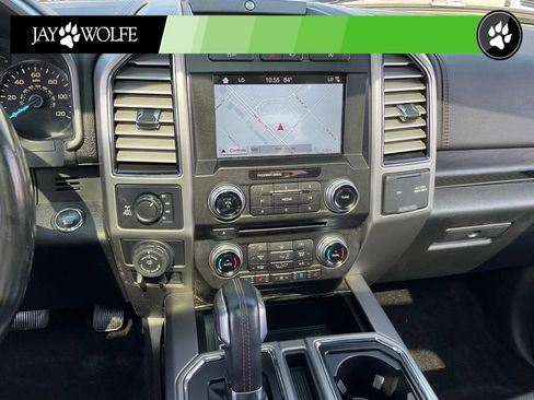Used 2018 Ford F150 Platinum w/ Equipment Group 701A Luxury AWD/4WD image 15
