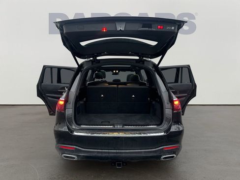 Used 2025 Mercedes-Benz GLS 450 4MATIC image 30