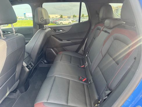Used 2025 Chevrolet Equinox RS w/ Safety and Technology Package FWD image 29