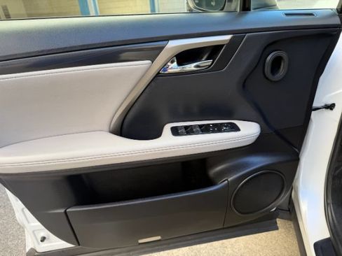 Used 2019 Lexus RX 350 FWD image 25