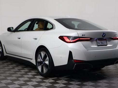 Used 2023 BMW i4 eDrive40 w/ Premium Package RWD image 6