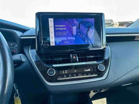 Certified 2024 Toyota Corolla LE image 29