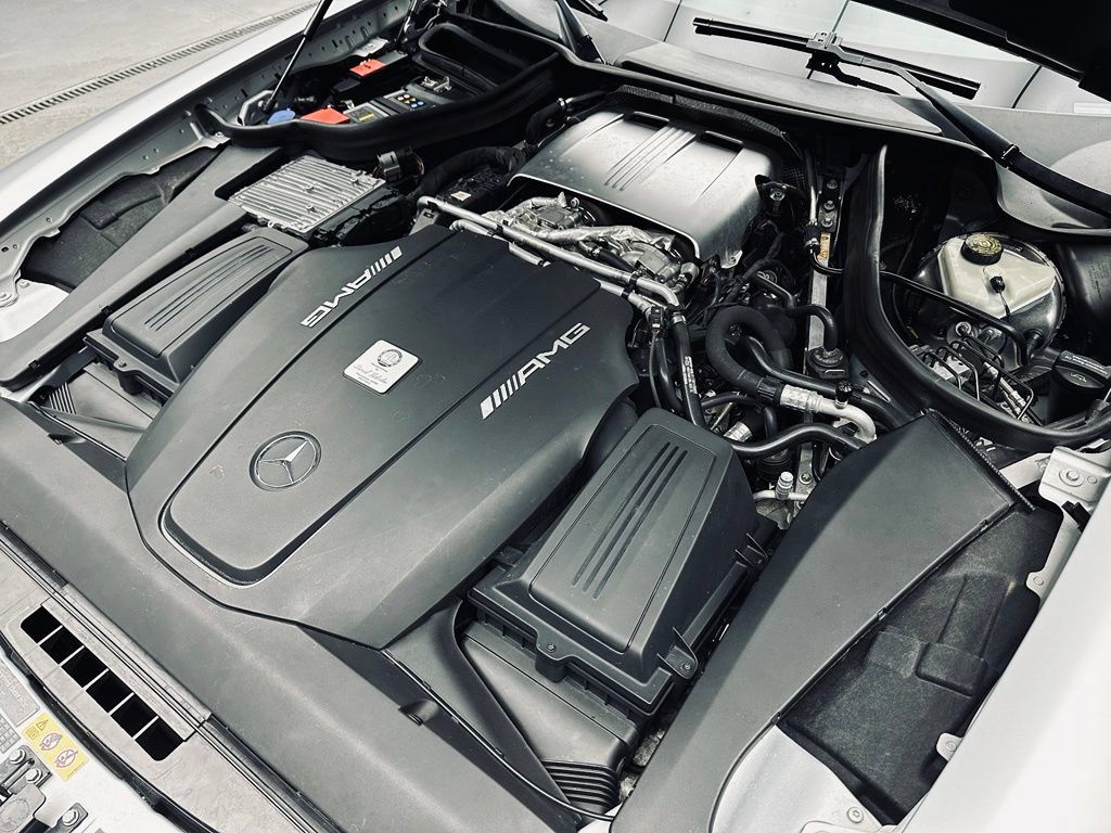 Used 2017 Mercedes-Benz AMG GT S image 40