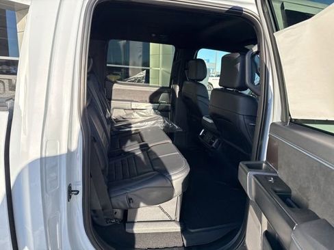 New 2025 Ford F150 Platinum w/ FX4 Off-Road Package image 30