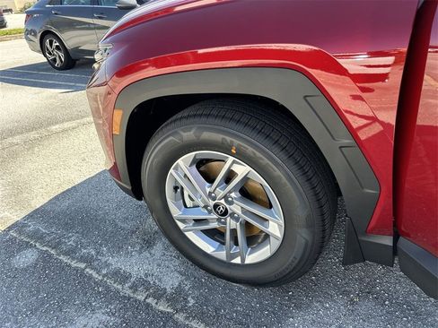 New 2026 Hyundai Tucson SE image 30