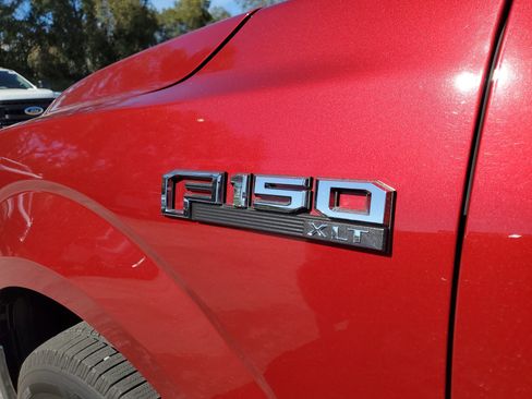 Used 2016 Ford F150 XLT w/ Equipment Group 302A Luxury image 5