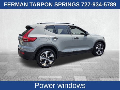 Certified 2026 Volvo XC40 B5 Plus AWD/4WD image 11