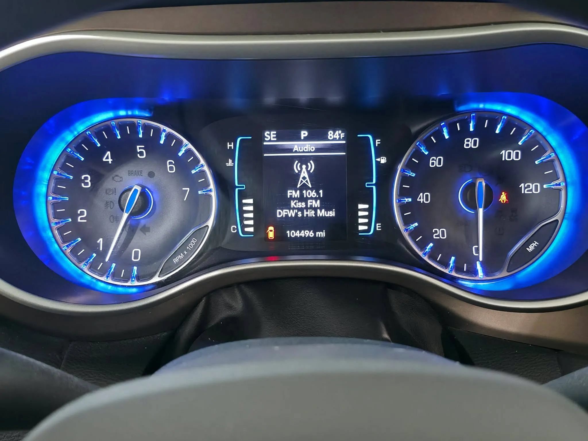 Used 2017 Chrysler Pacifica Touring FWD image 23