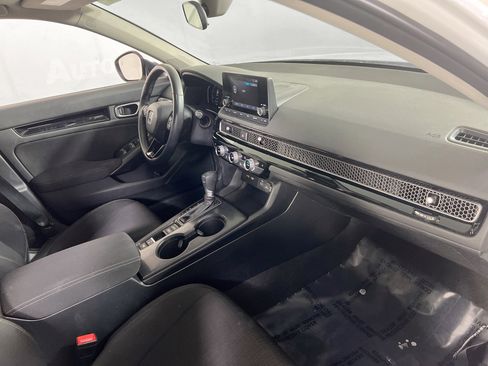 Used 2024 Honda Civic EX image 28
