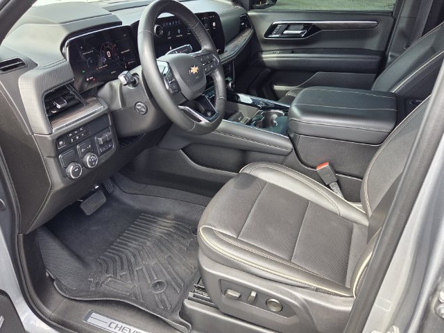 Certified 2025 Chevrolet Tahoe Premier RWD image 9