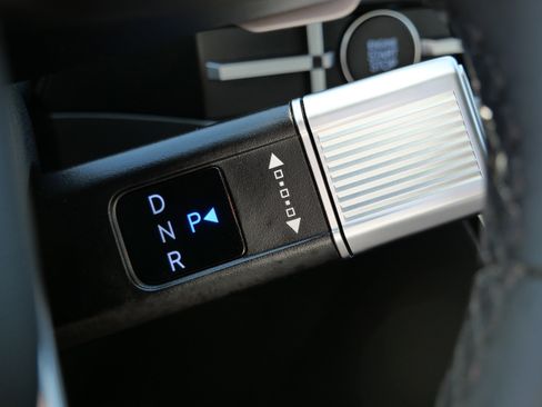 Certified 2025 Hyundai Santa Fe SEL image 25