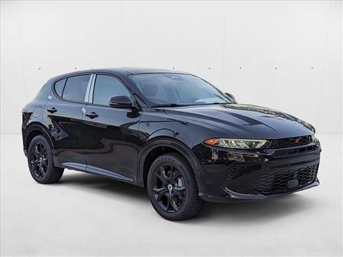 New 2024 Dodge Hornet R/T Plus w/ R/T Blacktop Package AWD/4WD image 6