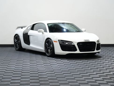 Used 2014 Audi R8 V8 image 5