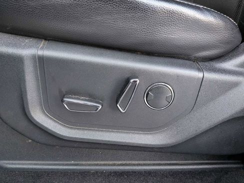 Used 2016 Ford F150 Lariat image 16