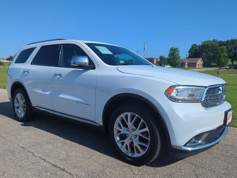 Used 2014 Dodge Durango Citadel image 3