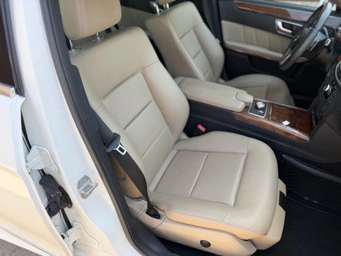Used 2013 Mercedes-Benz E 350 Sedan image 14