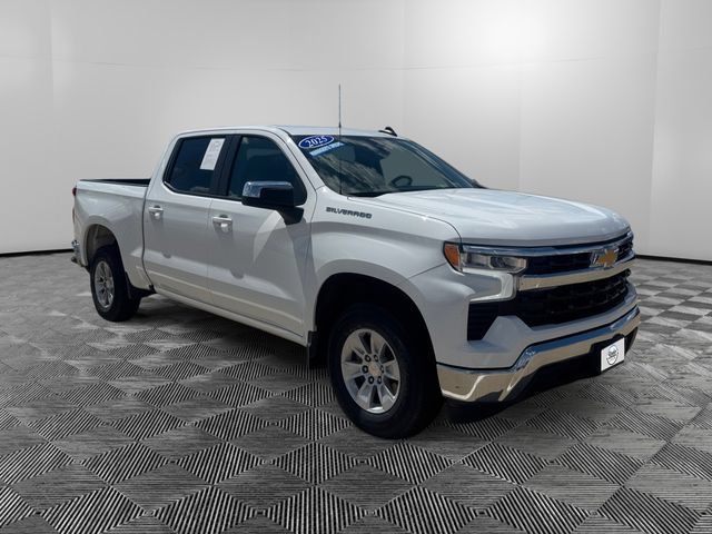 Used 2025 Chevrolet Silverado 1500 LT RWD image 7