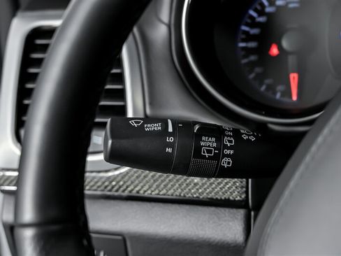 Used 2021 Jeep Grand Cherokee Trackhawk AWD/4WD image 30