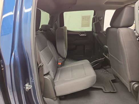 Used 2023 Chevrolet Silverado 1500 LT AWD/4WD image 11