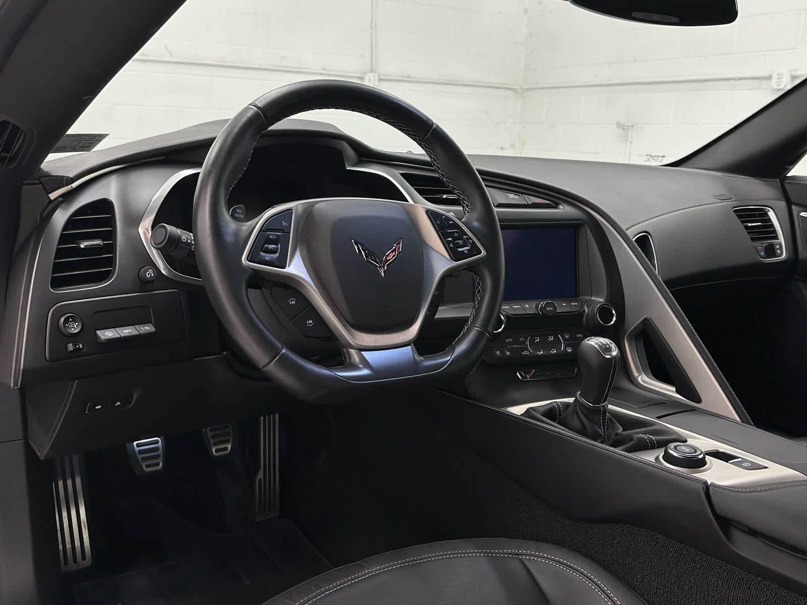 Used 2016 Chevrolet Corvette Stingray Coupe w/ 2LT Preferred Equipment Group RWD image 10