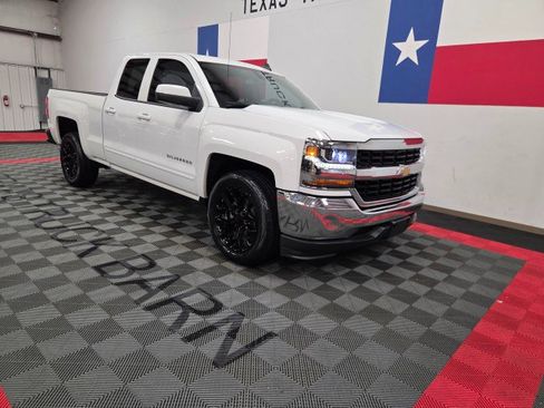 Used 2018 Chevrolet Silverado 1500 LT RWD image 23