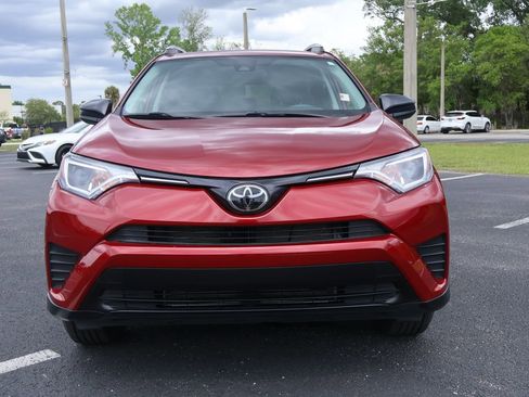 Certified 2018 Toyota RAV4 LE image 11