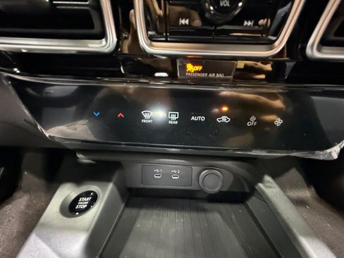 New 2026 Nissan Sentra SV w/ Floor Mat Package FWD image 12