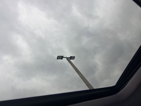 Used 2016 GMC Yukon SLT w/ HD Trailering Package image 15