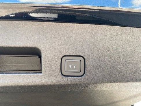 New 2026 Buick Enclave Preferred w/ Power Package image 6