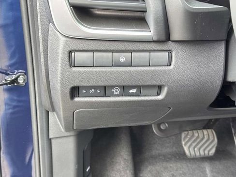 New 2026 Nissan Rogue Dark Armor image 27